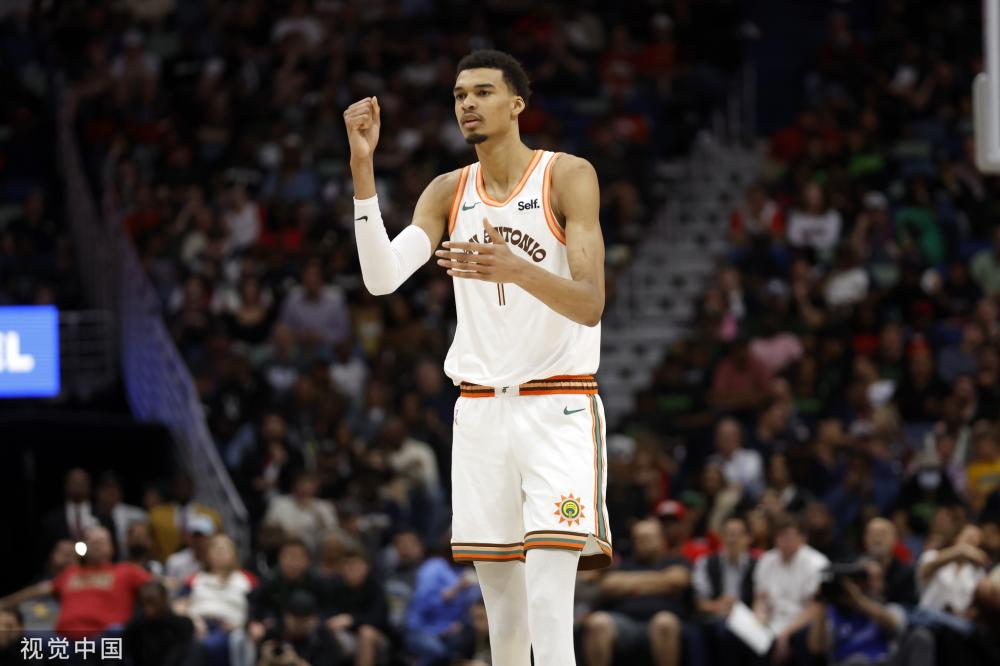 败湖人成为 败湖人成为