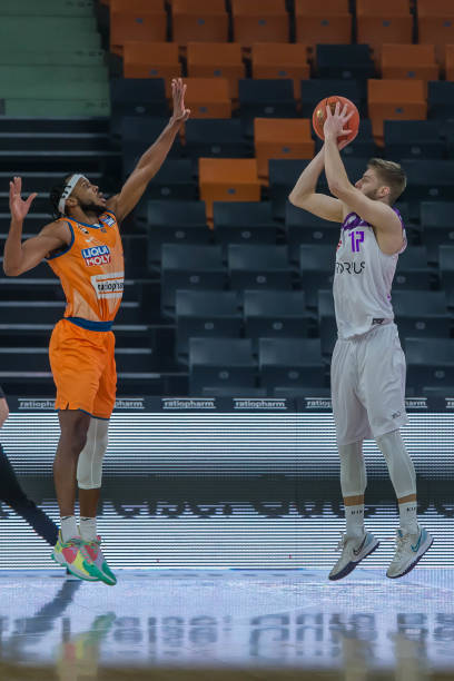 剧性的局势 剧性的局势