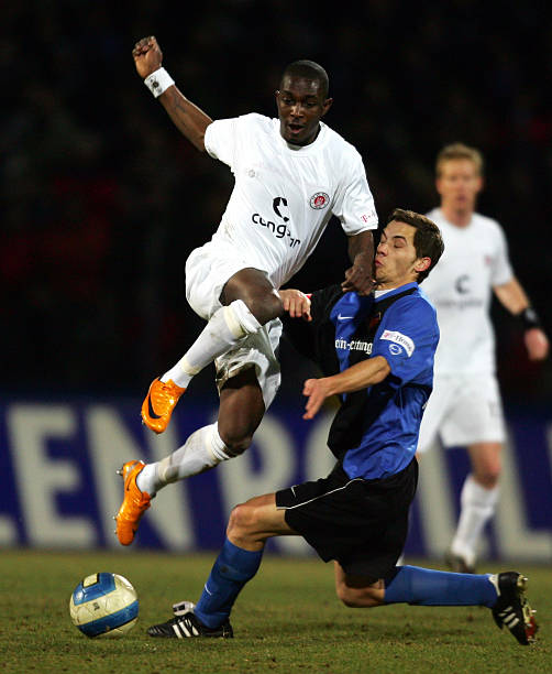 充满荣耀的 充满荣耀的